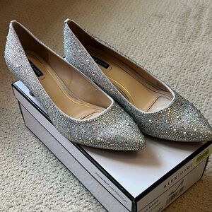 Alex Marie - ZhoeyThree - Size 7 1/2 M - Silver